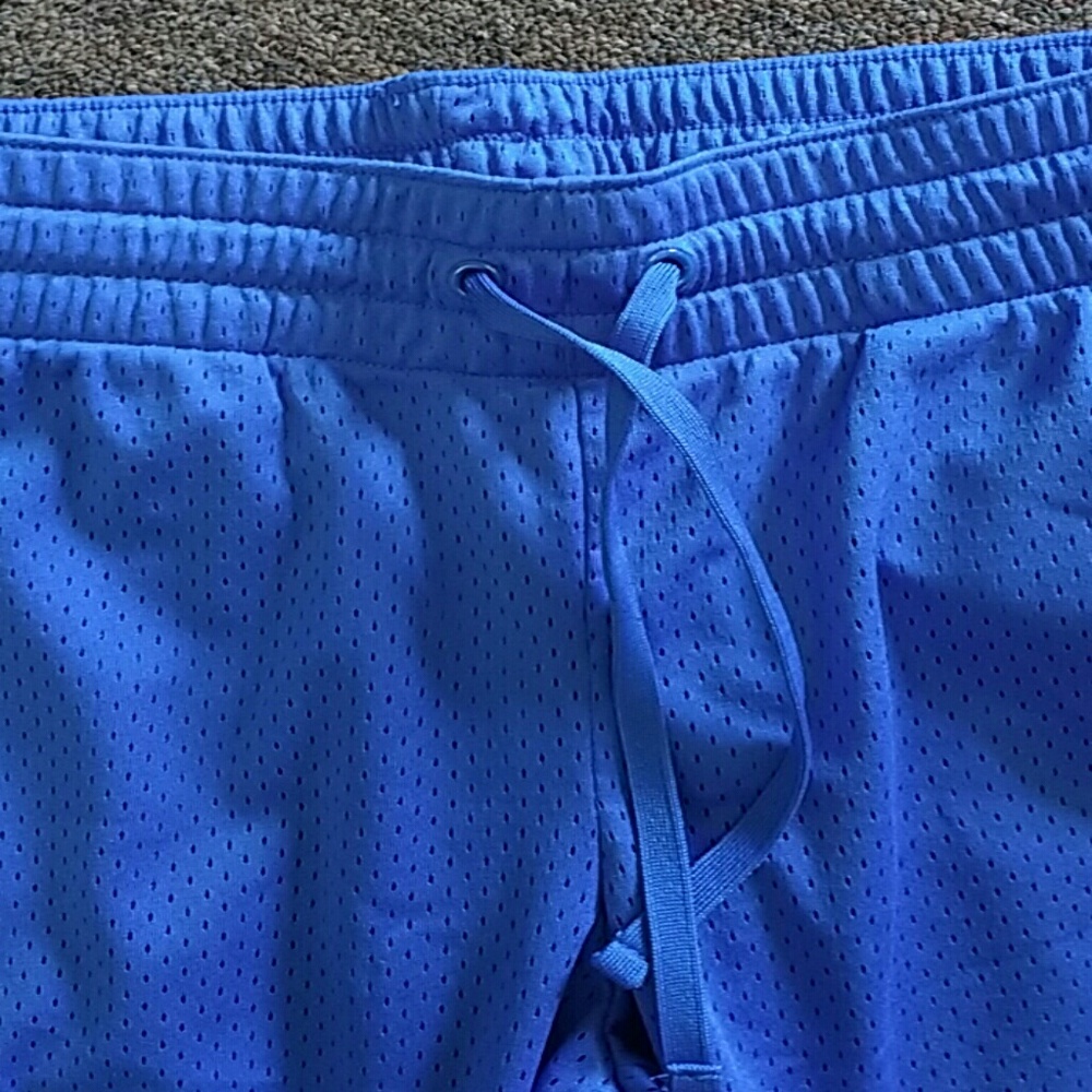 Jogging pants - Picture 2 of 4